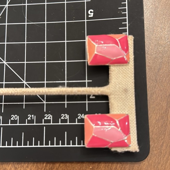 Colorblock pastel pink peach clip on earrings silver - Picture 4 of 4